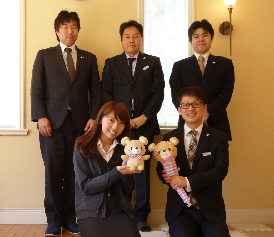スタッフ集合写真